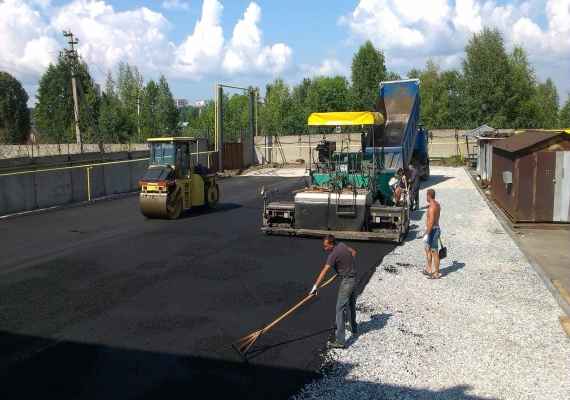 Устройство автодорог в Лопатинском и Воскресенском районе